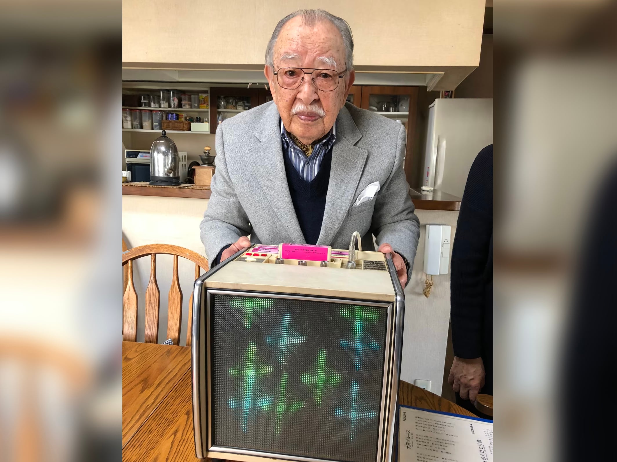 La primera máquina de karaoke, reconocida como un hito en la historia de la tecnología