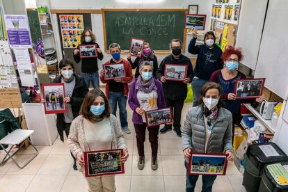 Algunos miembros de la Asamblea de la Conce15M se han reunido este miércoles en el centro cultural del barrio de la Concepción de Madrid. 

