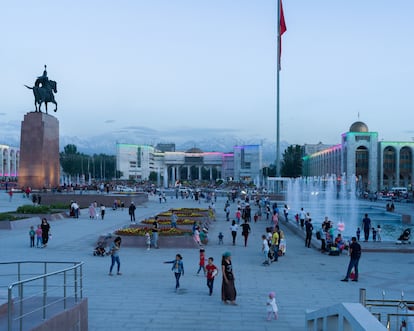 La plaza de Ala-Too en Bishkek, capital de Kirguistán.