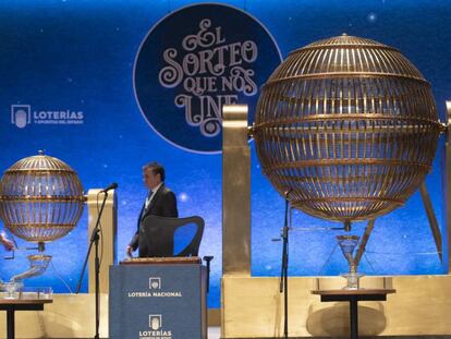 Ambiente en el Palacio Real antes del Sorteo.