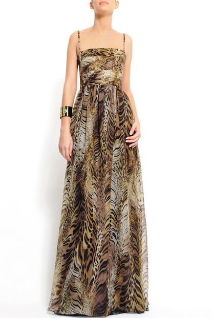 Inspiración Roberto Cavalli para este vestido de estampado felino de Mango Outlet. Cuesta 34,99 euros.