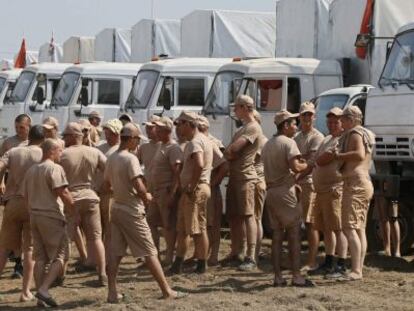 El convoy ruso con ayuda humanitaria, en la regi&oacute;n de Rostov (Rusia). 