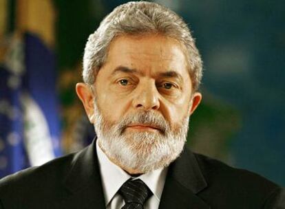 Lula da Silva durante un momento del mensaje a la nación con motivo del accidente aéreo más grave de la historia de la aviación brasileña