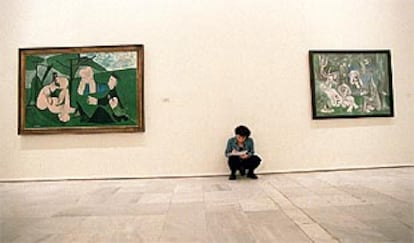 Dos cuadros de la serie <i>El almuerzo campestre, segn Manet, </i>de Picasso, fechados en 1960 (izquierda) y 1961, que forman parte de la exposicin.