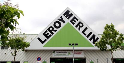 Un centro comercial de Leroy Merlin.