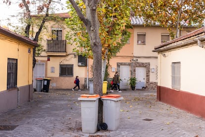 Viviendas unifamiliares en la colonia Sámbara de Madrid.