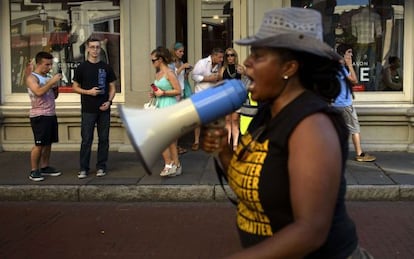 Una protesta, en Charleston, contra la discriminación racial.