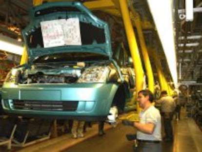 Imagen de la factor&iacute;a de General Motors en Figueruelas.