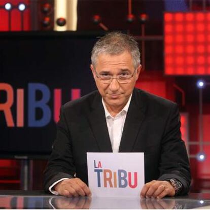 Javier Sardá, en una imagen del programa <i>La tribu. </i>