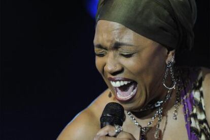 La cantante de jazz estadounindense Dee Dee Bridgewater, en la pasada edición del Festival de Jazz de Vitoria.