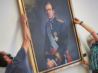 El Parlamento de Navarra retiró el pasado mes de julio el retrato del rey emérito de la Sala de Gobierno.