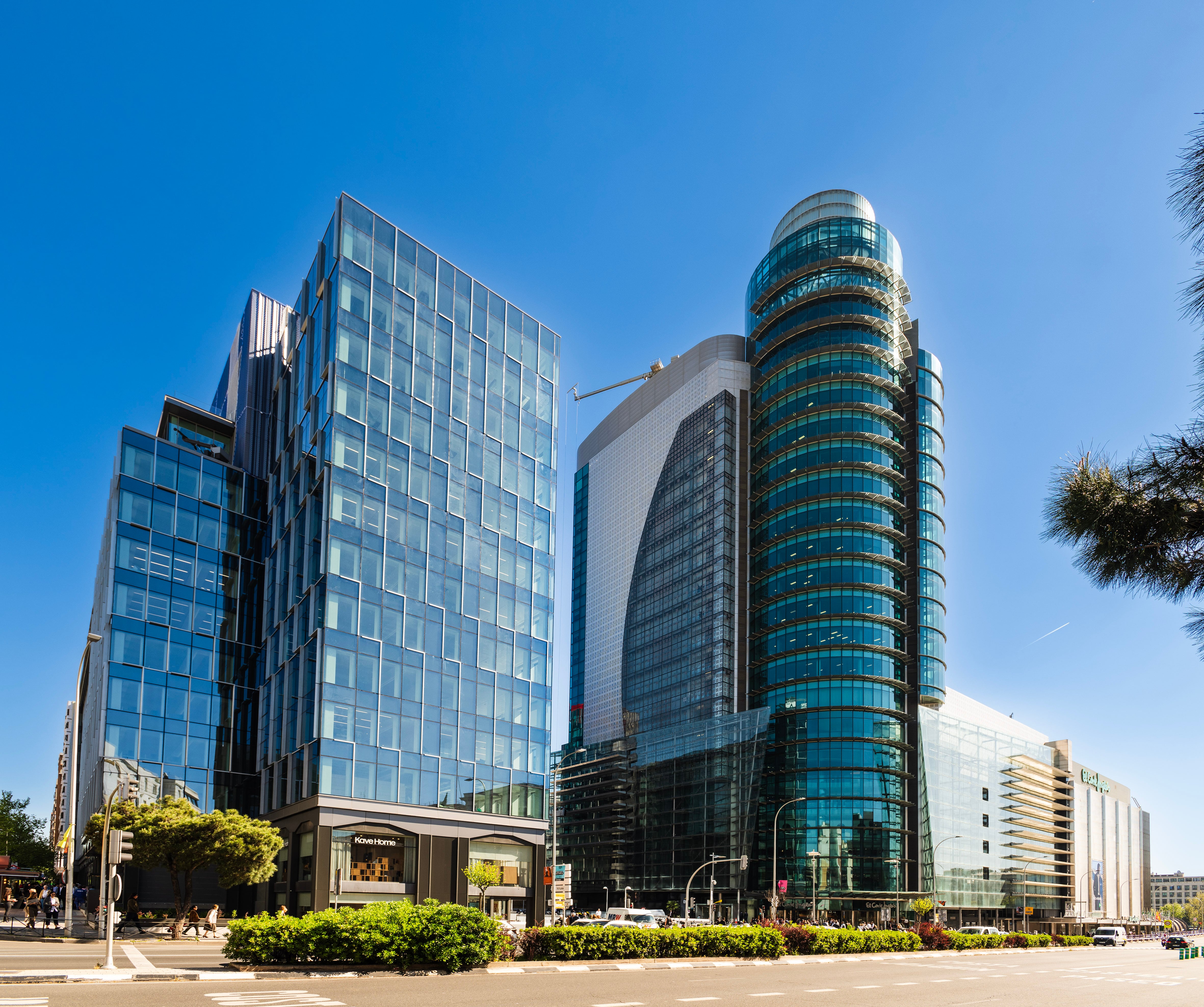 EY pone en marcha su nuevo campus empresarial en el centro financiero de Madrid