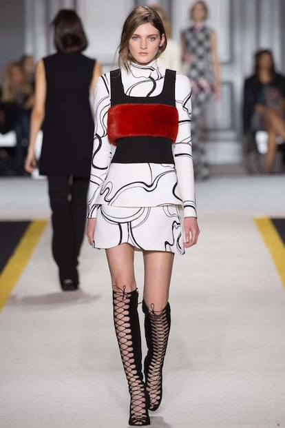 pasarela giambattista valli otoño invierno 2015 2016 paris fashion week