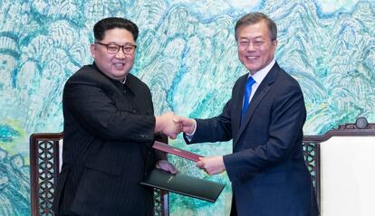 Kim Jong-un i Moon Jae-in, aquest divendres.
