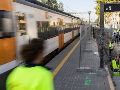 La línea R3 entre Parets del Vallès y La Garriga estará cortada a partir del 12 de octubre para desdoblar la vía. En la imagen, la estación de Parets del Vallès.

Foto: Gianluca Battista