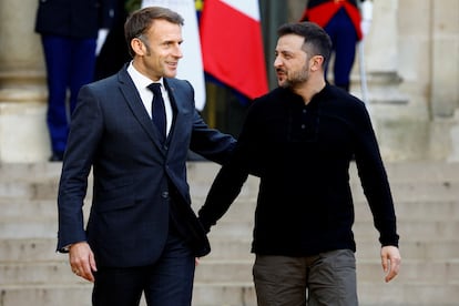 Macron recibe a Zelenski, este jueves e París. 