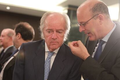 Gonzalo Ferre, presidente de ADIF Charla con Pablo Vazquez, presidente de RENFE, en el Foro Cinco Dias.