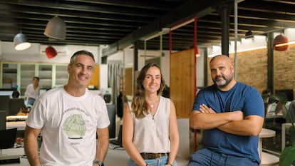 De izquierda a derecha: Francesc Font, Beatriz Mesas y Joaquim Mach, confundadores de Incapto, en una imagen cedida.