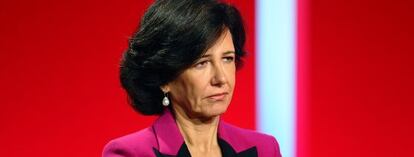 Ana Botín, en una junta de accionistas.