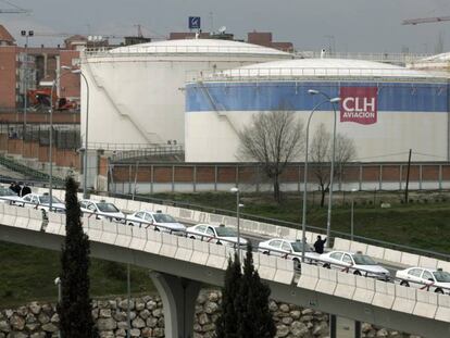 Dep&oacute;sitos de combustible del Grupo CLH (Compa&ntilde;&iacute;a Log&iacute;stica de Hidrocarburos) en Barajas