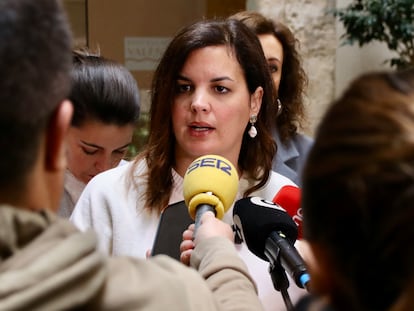 Sandra Gómez, a la salida de una reunión municipal, anuncia que opta a la candidatura del PSOE a las elecciones previstas el 9 de junio al Parlamento Europeo.
