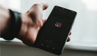 Teléfono con Instagram