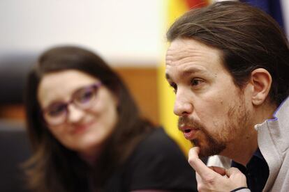 Pablo Iglesias i Mónica Oltra després de la reunió.