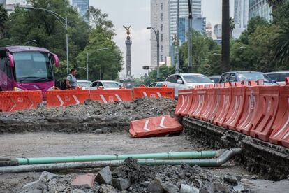 Las obras del Metrobús sobre Paseo de la Reforma.