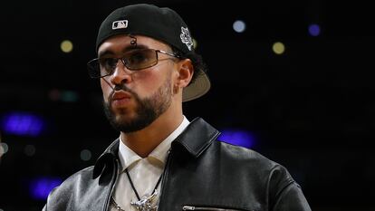 LOS ANGELES, CALIFORNIA - MAY 12: Rapper Bad Bunny walks courtside during the game between the Golden State Warriors and the Los Angeles Lakers in game six of the Western Conference Semifinal Playoffs at Crypto.com Arena on May 12, 2023 in Los Angeles, California. NOTE TO USER: User expressly acknowledges and agrees that, by downloading and or using this photograph, User is consenting to the terms and conditions of the Getty Images License Agreement. (Photo by Harry How/Getty Images)