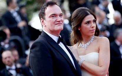 Quentin Tarantino y su esposa Daniella Pick, en Cannes, en mayo.