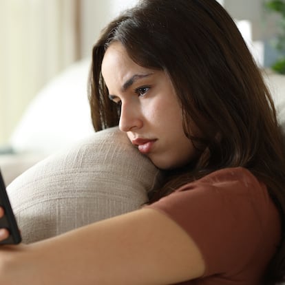 Las rupturas por WhatsApp, “el acto más cruel que se ha normalizado en el amor”
