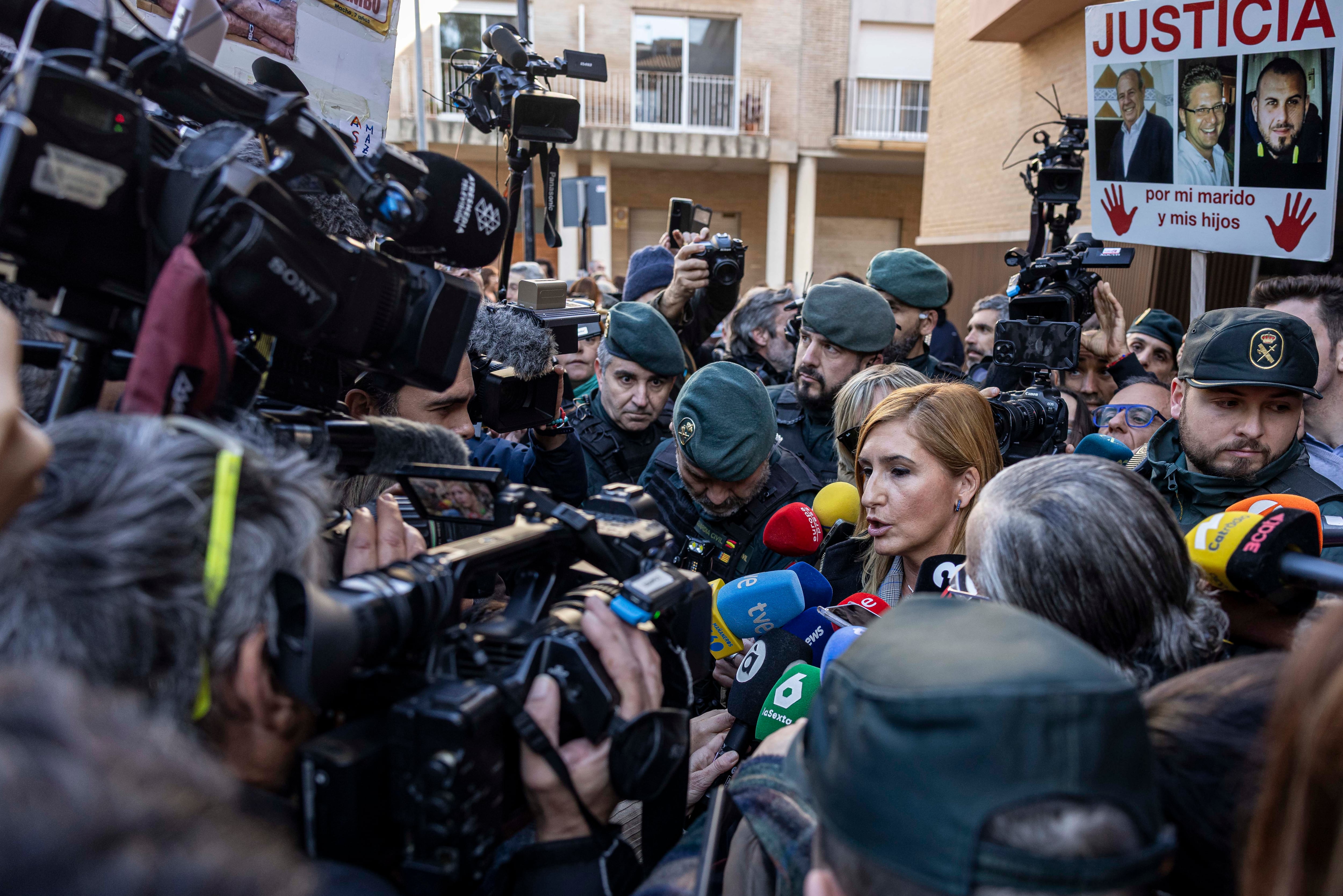 La exconsejera de Justicia de la Generalitat y principal imputada en la dana, Salomé Pradas, el pasado marzo, en Catarroja (Valencia)