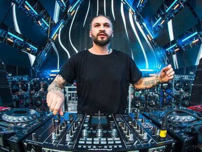 Steve Angello.