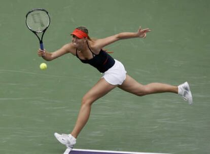 Sharapova en un lance de un partido en el Torneo de Miami