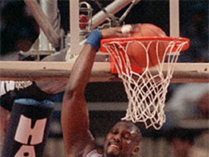 Roberts, en un partido con los Clippers.