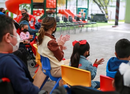 Violencia infantil en México: Una clase en las instalaciones del DIF Monterrey, en Nuevo León