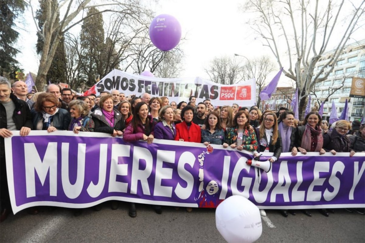 El camino de vuelta del PSOE al liderazgo feminista