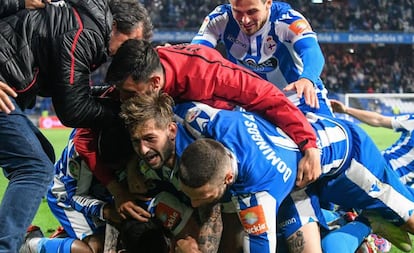 Los jugadores del Deportivo celebran el gol que les dio el triunfo ante el Mallorca hace dos jornadas.
