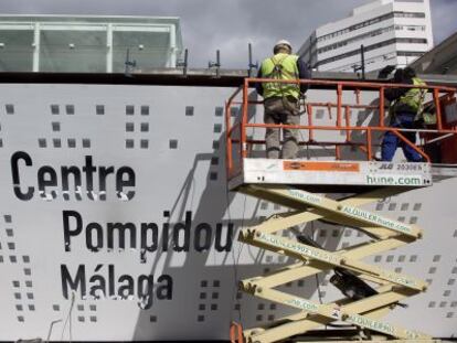 Estado de las obras en el Cubo del Puerto, donde se ubicará el Centre Pompidou.
