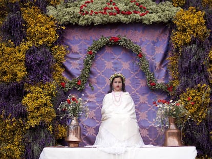 Una de las mayas en la fiesta de La Maya de Colmenar Viejo (Comunidad de Madrid), en 2019.