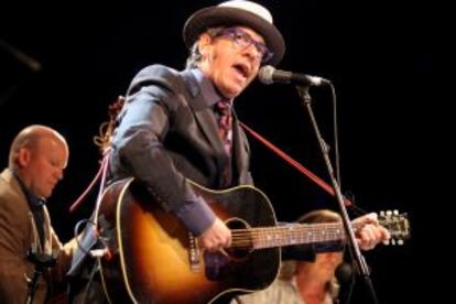 Elvis Costello. 