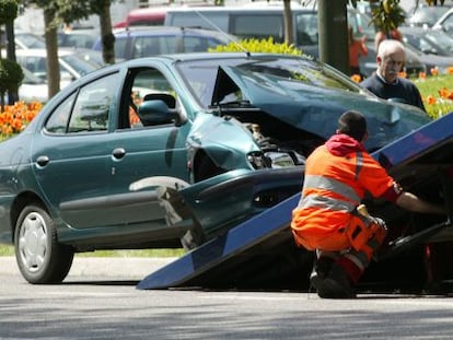 El precio del seguro de coche se modera tras la subida de 2015