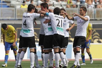 Los jugadores del Salamanca celebran un gol de esta temporada.