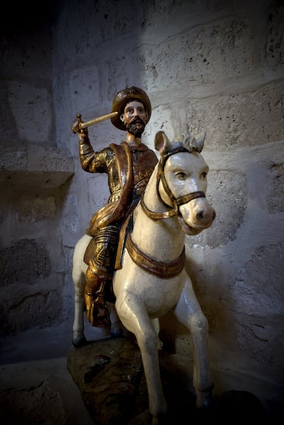 El apostol Santiago a caballo, del monasterio de la Santa Espina, en Valladolid.