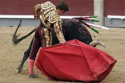 El Juli, en su segundo toro.