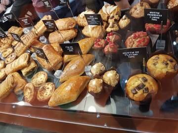 Especialidades de la panadería Tito, en Ourense.