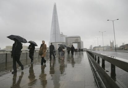 Imagen de las barreras instaladas en el London Bridge, el 6 de junio del 2017.