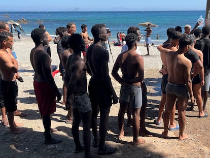 Un barrido de las redes sociales marroquíes advierte de que la recluta de migrantes se ha vuelto menos visible pero sigue activa