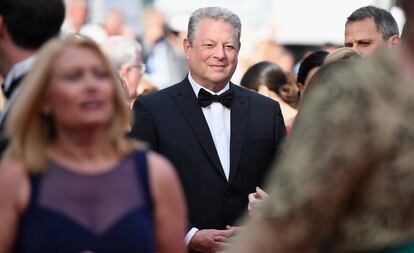 Al Gore atiende a los medios en Cannes.