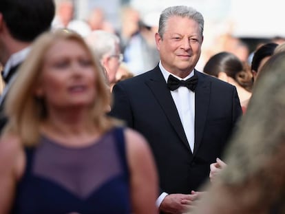 Al Gore atiende a los medios en Cannes.